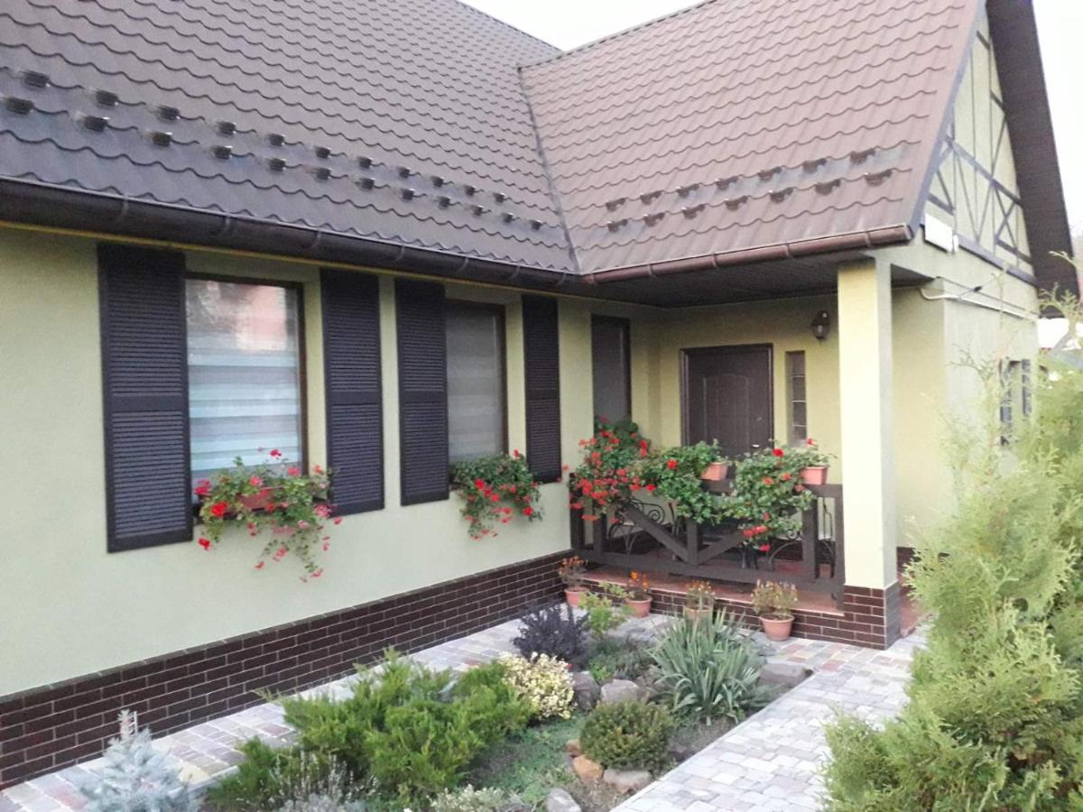 Apartament On Levanevskogo 2 Kamianets-Podilskyi Exterior photo